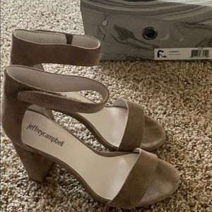 Jeffrey Campbell Lindsay Heels 7.5 Taupe